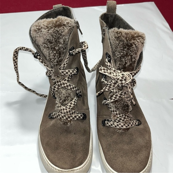 Rockport Cobb Hill GRAY SUEDE Elysse Alpine Zip ANKLE BOOTS 7.5M CH6803 womens - Picture 7 of 14